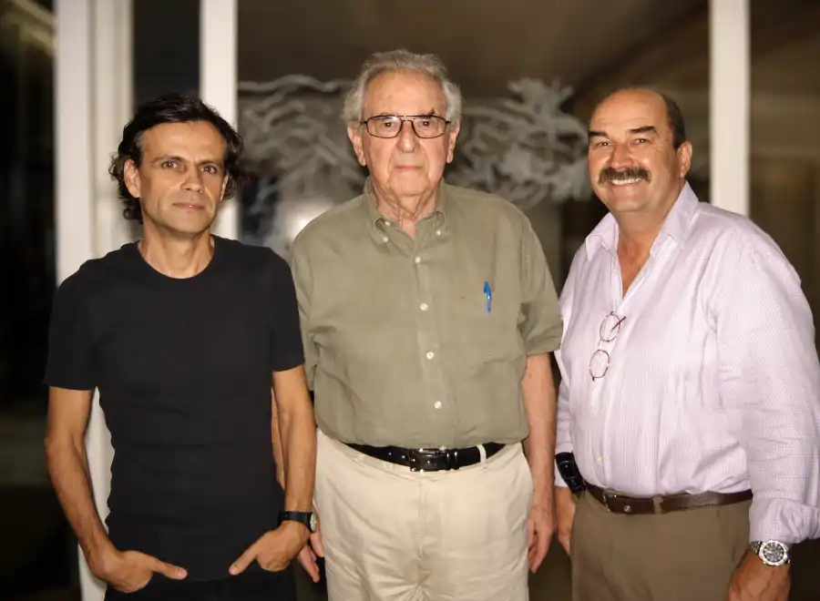 Luis Manuel Almeida con colegas y personalidades del patrimonio